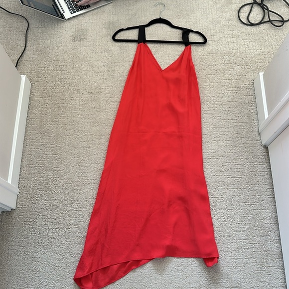 NEW WITH TAGS, SMALL, rag&bone, silky material, excellent condition. No flaws - Picture 5 of 11